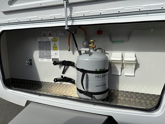 Bürstner Premio Plus 440 TK 7 of 30