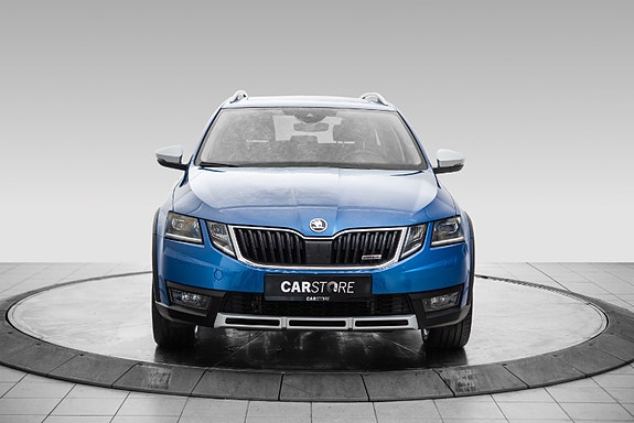 Skoda Octavia Scout 5 of 5