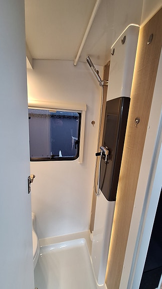 Adria Adria Action 391 PH 26 of 30