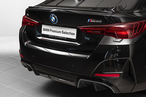 BMW i4 6 of 30