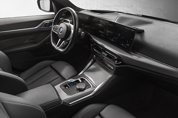 BMW i4 20 of 30
