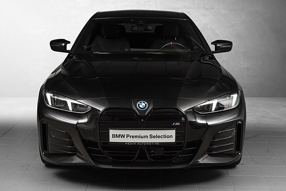 BMW i4 4 of 30