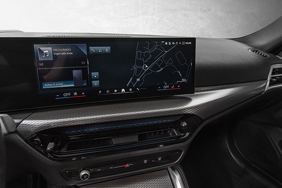 BMW i4 11 of 30