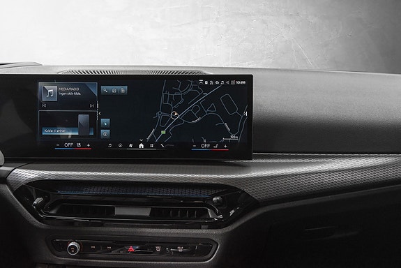 BMW i4 22 of 30