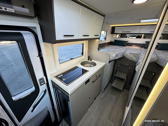 Benimar Yrteo 861 Premium interiør / Førerkort kl B / Høy nyttelast 19 of 30