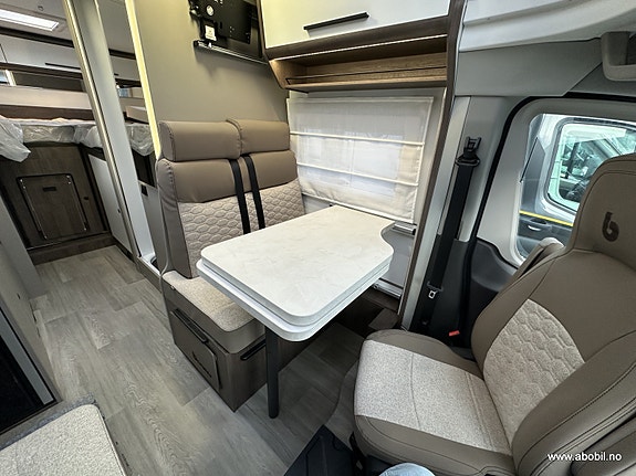 Benimar Yrteo 861 Premium interiør / Førerkort kl B / Høy nyttelast 2 of 30