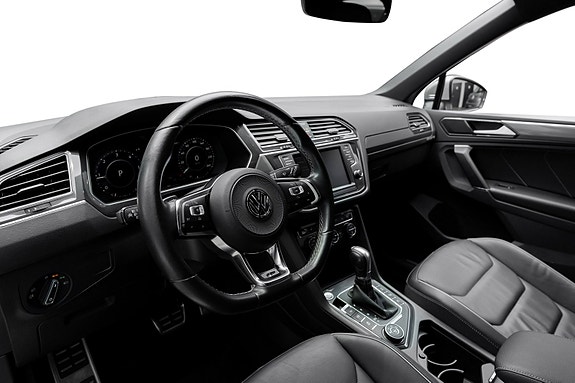 Volkswagen Tiguan 11 of 27