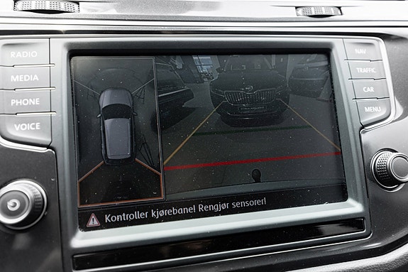Volkswagen Tiguan 20 of 27