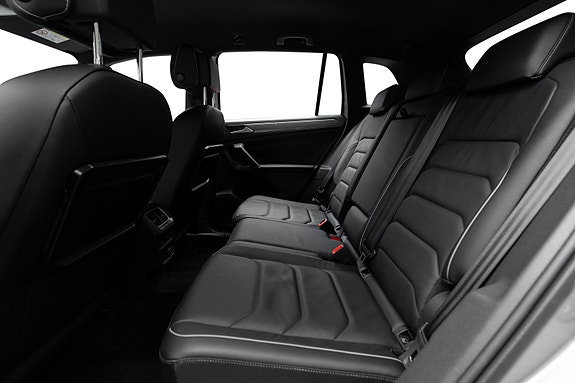 Volkswagen Tiguan 23 of 27