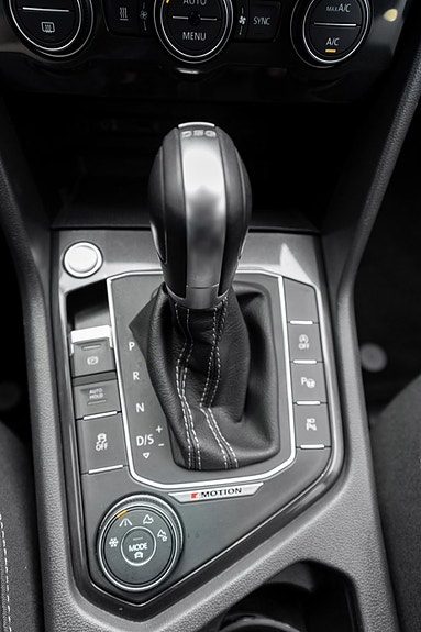 Volkswagen Tiguan 21 of 27