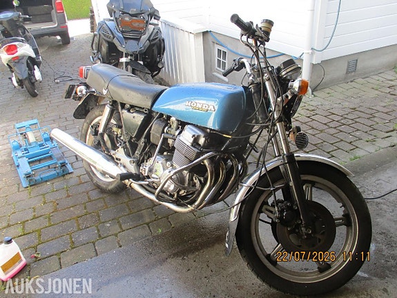 Honda 750 FOUR-K 3 of 10