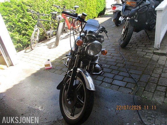 Honda 750 FOUR-K 2 of 10