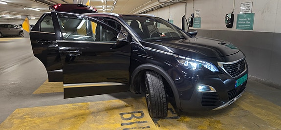 Peugeot 5008 8 of 30
