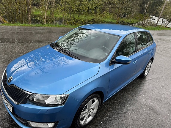Skoda Rapid Spaceback 2 of 17