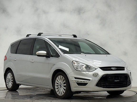 Ford S-MAX 4 of 5