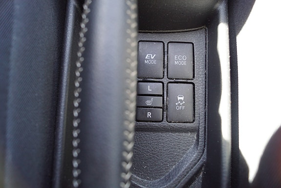 Toyota Yaris 14 of 19