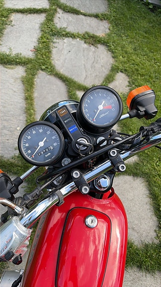 Honda CB 125 4 of 7