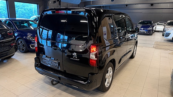 Peugeot Partner 2 of 20
