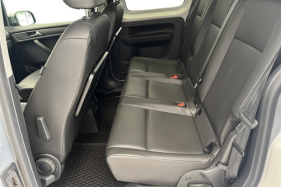 Volkswagen Caddy Maxi 7 of 24