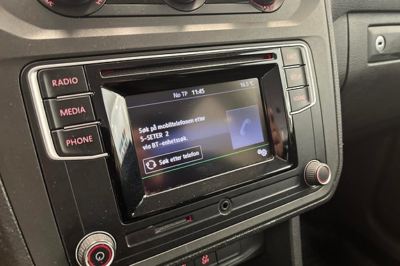 Volkswagen Caddy Maxi 12 of 24