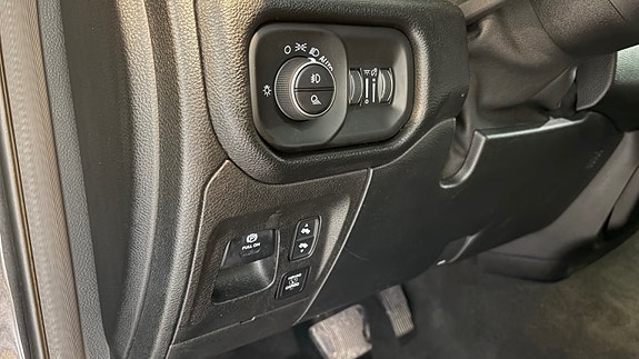 Dodge RAM 7 of 30