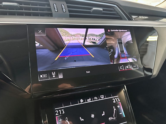 Audi e-tron Sportback 29 of 30