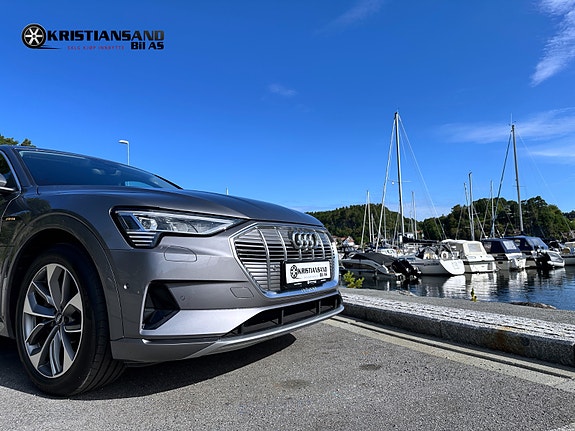 Audi e-tron Sportback 13 of 30