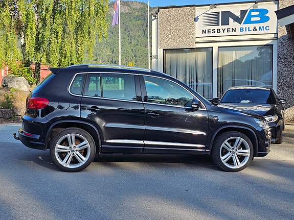 Volkswagen Tiguan 5 of 30