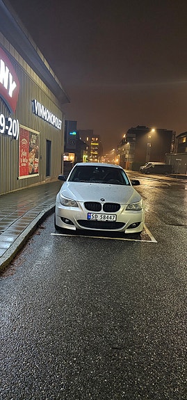 BMW 525d 12 of 16