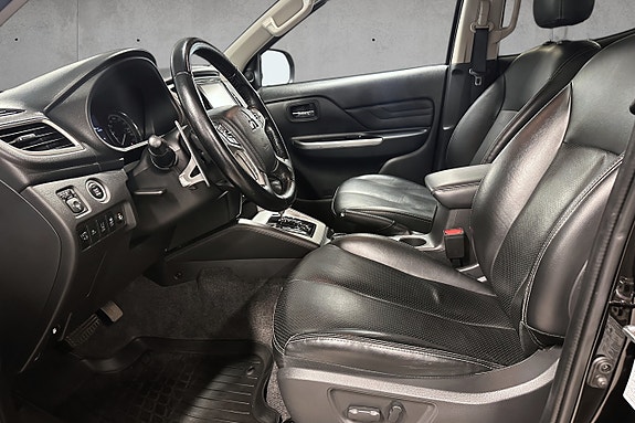 Mitsubishi L200 5 of 5