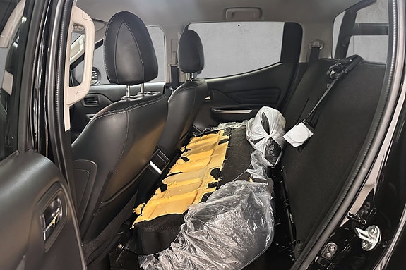 Mitsubishi L200 7 of 8