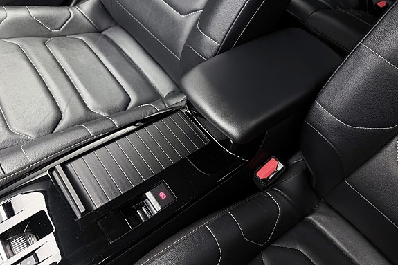 Citroen E-C4 25 of 30