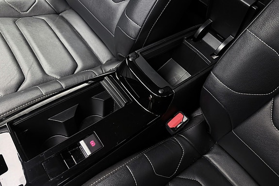 Citroen E-C4 26 of 30