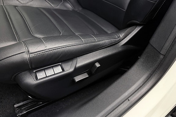 Citroen E-C4 13 of 30