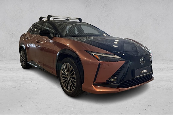 Lexus RZ450e 7 of 24