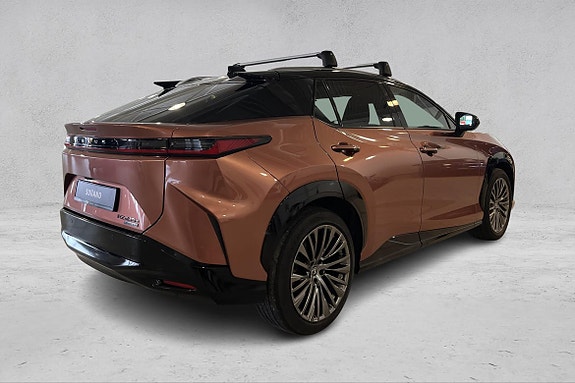Lexus RZ450e 5 of 24