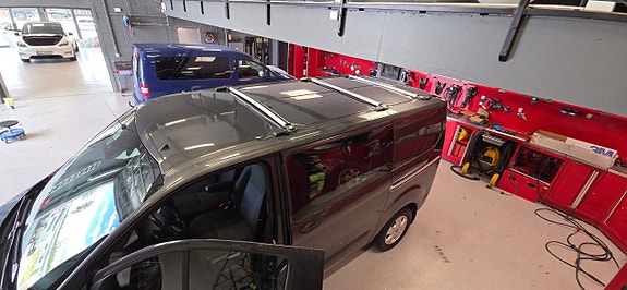 Ford Transit Custom 270S 8 of 12