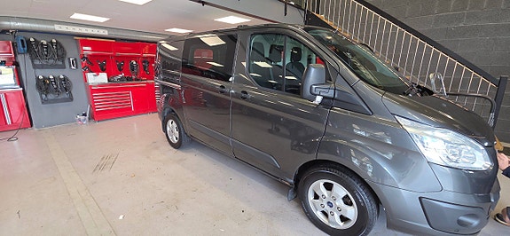 Ford Transit Custom 270S 7 of 12