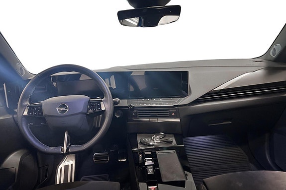 Opel Astra 6 of 24