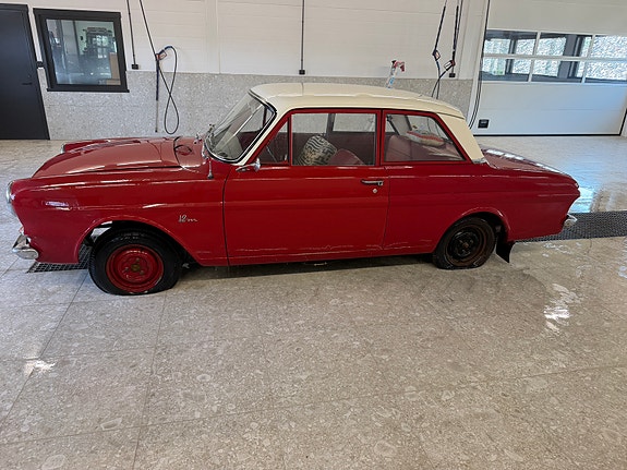 Ford Taunus 2 of 30