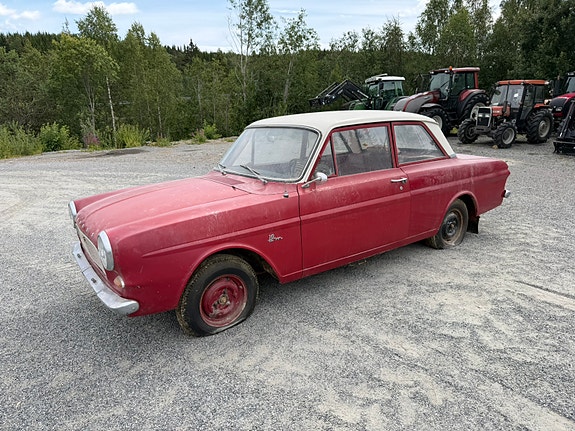 Ford Taunus 2 of 5