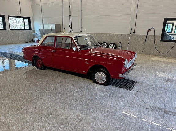 Ford Taunus 8 of 30