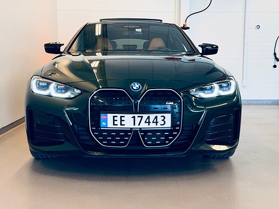 BMW i4 2 of 5