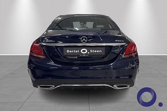 Mercedes-Benz C300 e 7 of 18