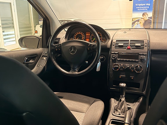 Mercedes-Benz A150 27 of 30