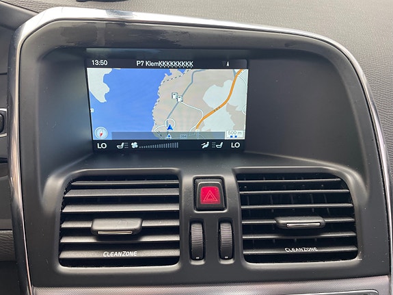 Volvo XC60 19 of 30