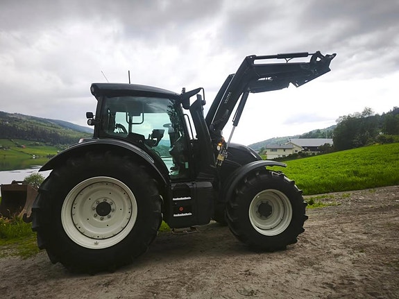 Valtra N175 direct twintrack 4 of 5