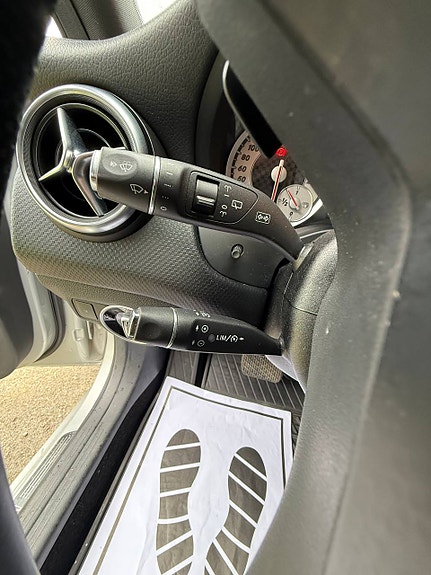 Mercedes-Benz A180 19 of 30