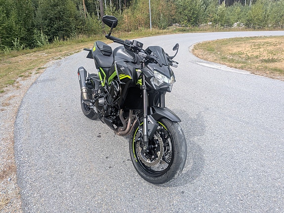 Kawasaki Z 900 Lav km 2 of 7