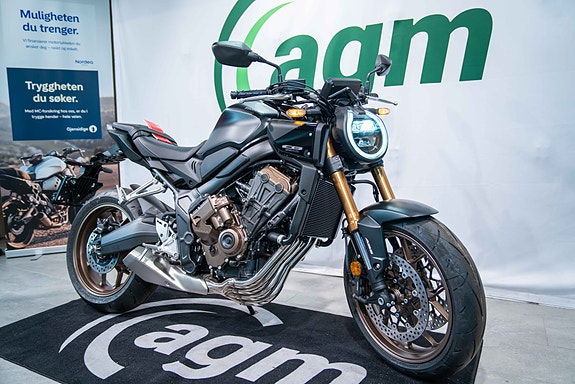 Honda CB650R E-CLUTCH - Sportslig nakensykkel med genial E-Clutch! 2 of 18